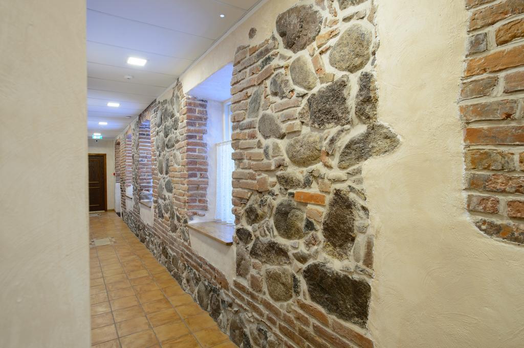 Georgi Hotell Voru Bagian luar foto