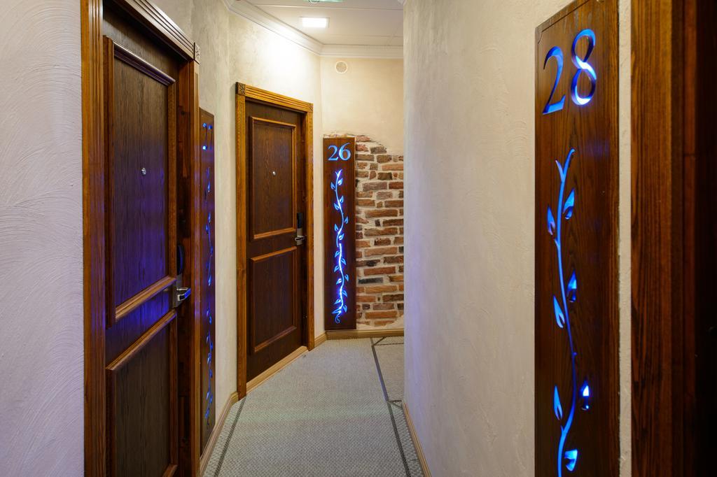Georgi Hotell Voru Bagian luar foto