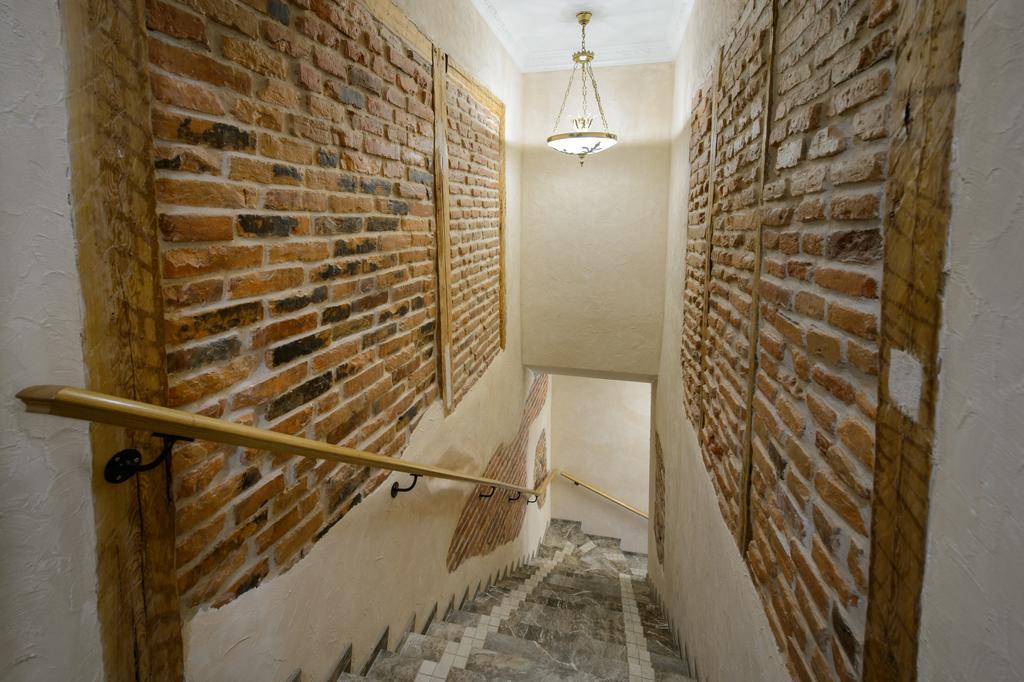 Georgi Hotell Voru Bagian luar foto