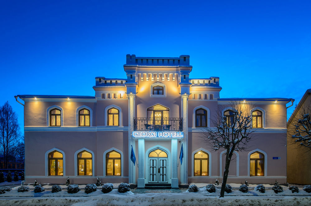 Georgi Hotell Voru Bagian luar foto
